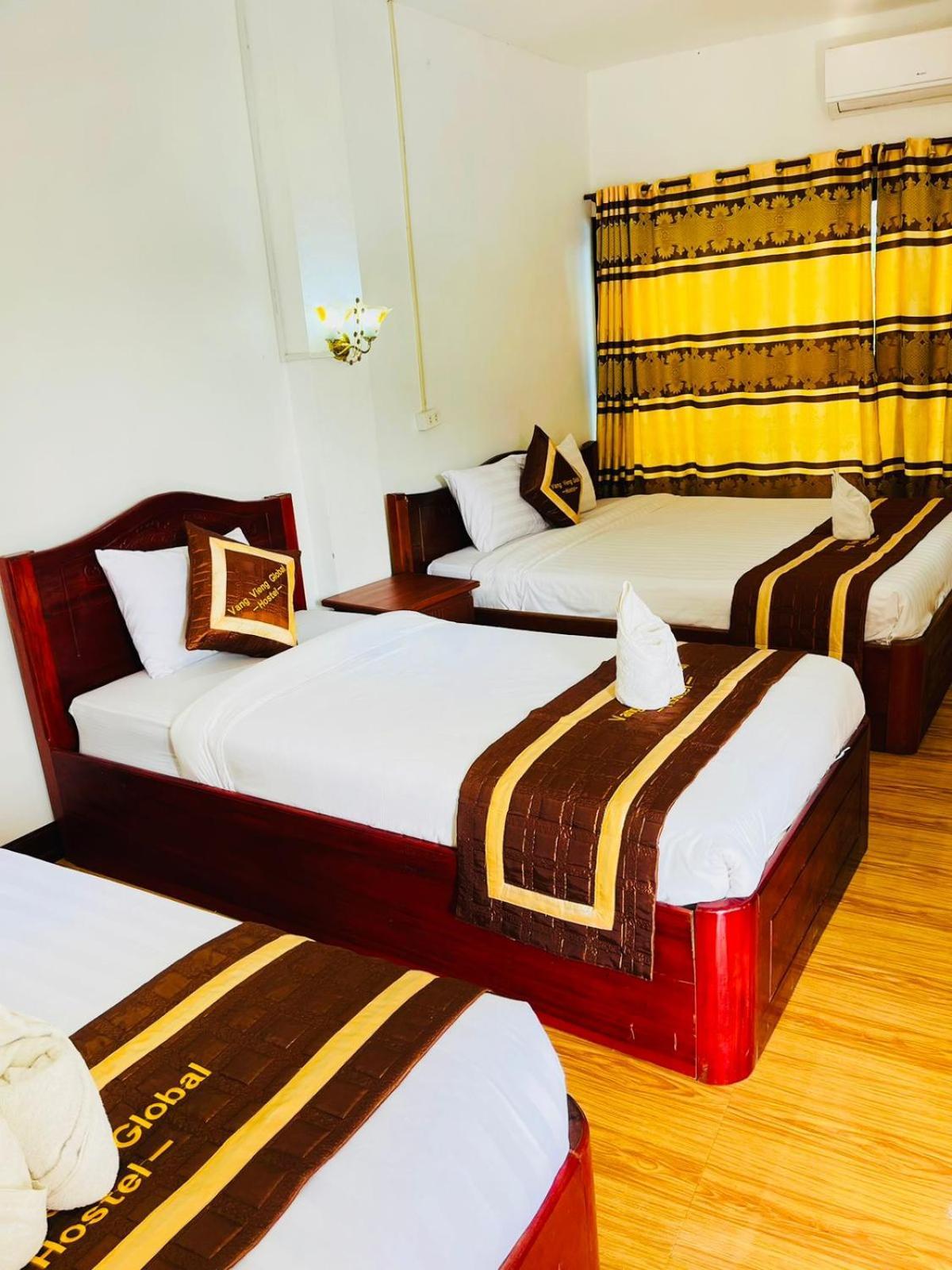 Alisona Hostel Ванг-Виенг Экстерьер фото